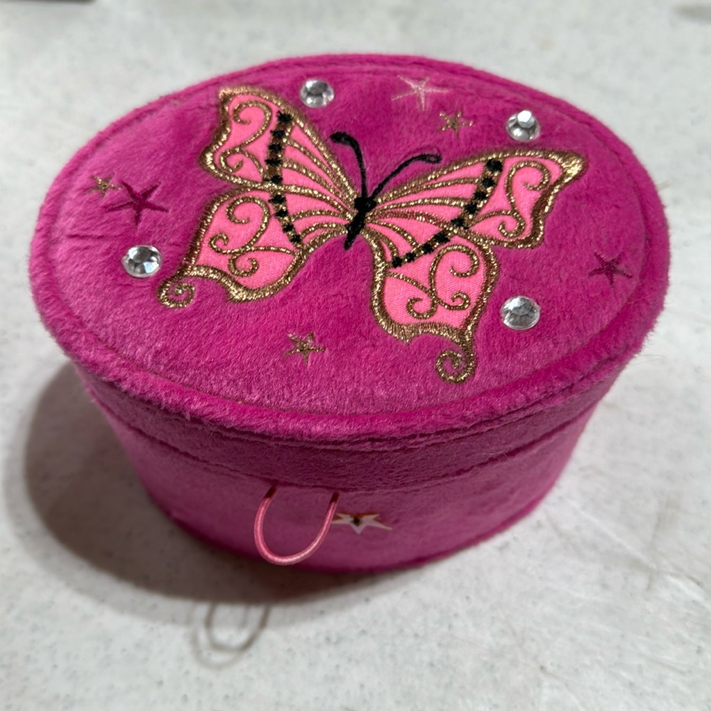 Kids Jewelry Box Plus Jewelry